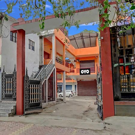 Oyo Flagship 81389 Hotel Siddhi Vinayak Motihari Экстерьер фото